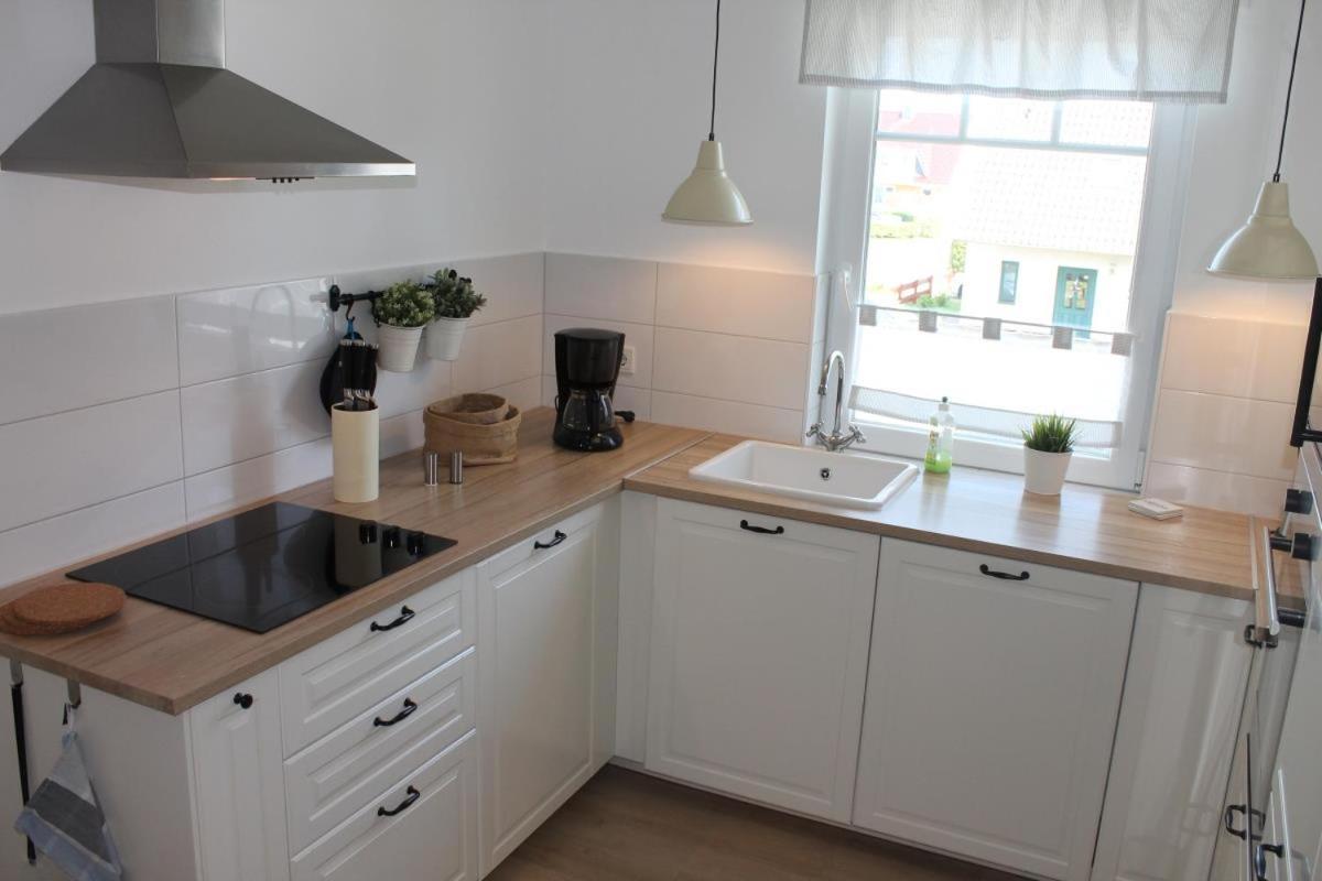 Ferienwohnung F 86 in Born Exterior foto